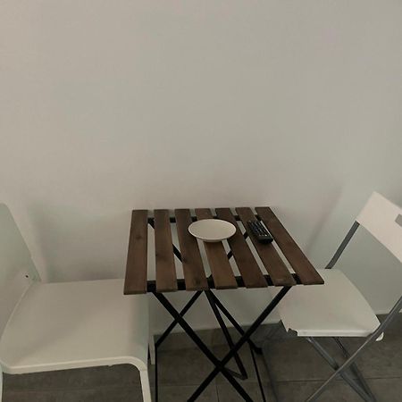 Riccia, Frolla E Babba Apartment Naples Luaran gambar