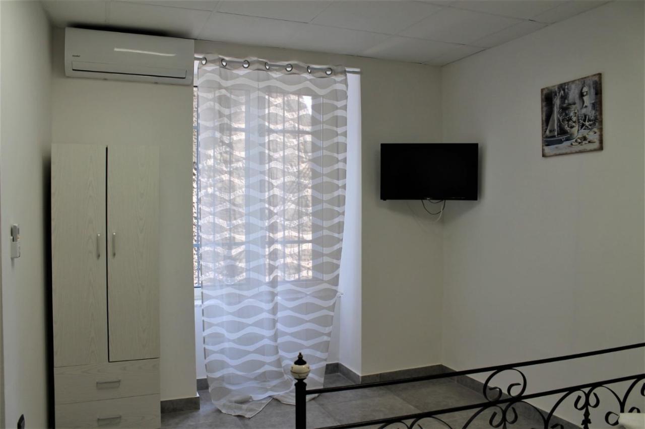 Riccia, Frolla E Babba Apartment Naples Bilik gambar
