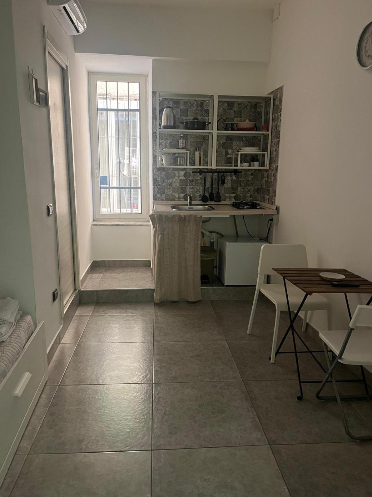 Riccia, Frolla E Babba Apartment Naples Luaran gambar